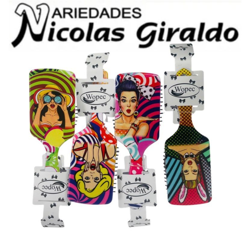 Cepillo peinar salon estampado 