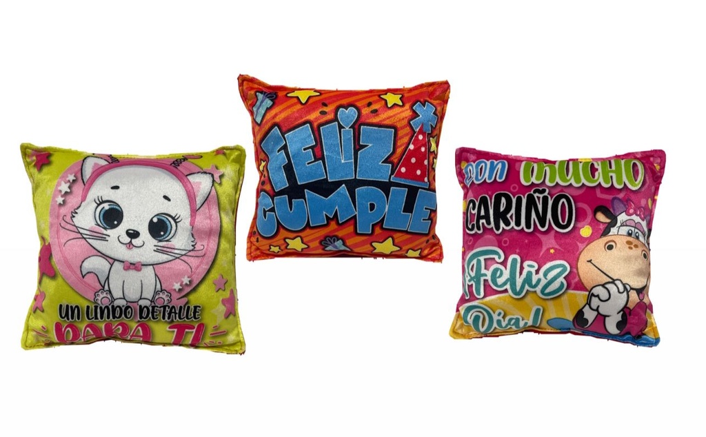 Cojin cuadrado futuro pequeños cariños 