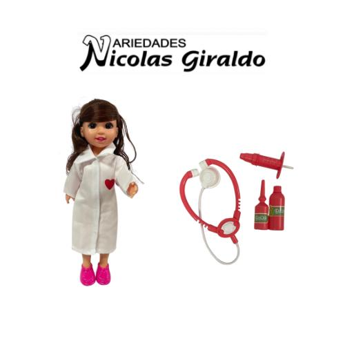 Muñeca fina pequeña de doctora