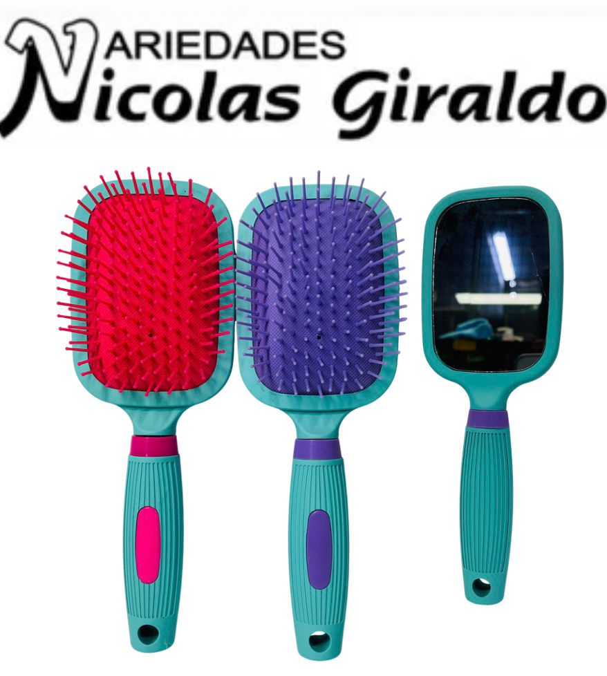 Cepillo salon con espejo  
