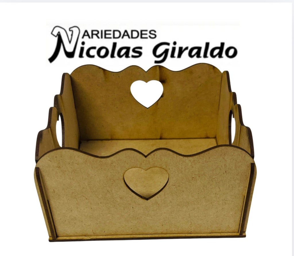 [ACCP00007] Canasta ancheta laser cuadrada 15x15 corazon pqt x6
