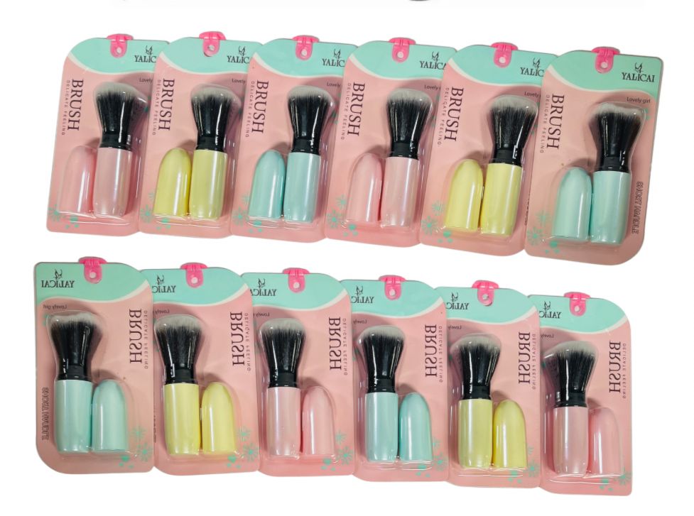 Brocha maquillaje carton retractil